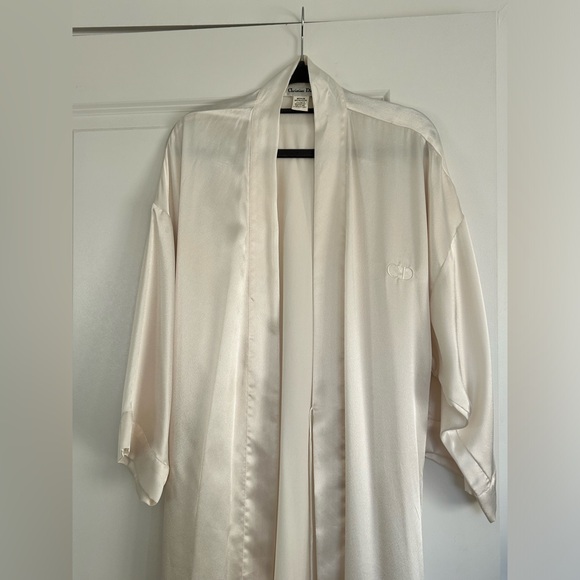 Vintage Dior Robe - Picture 3 of 4